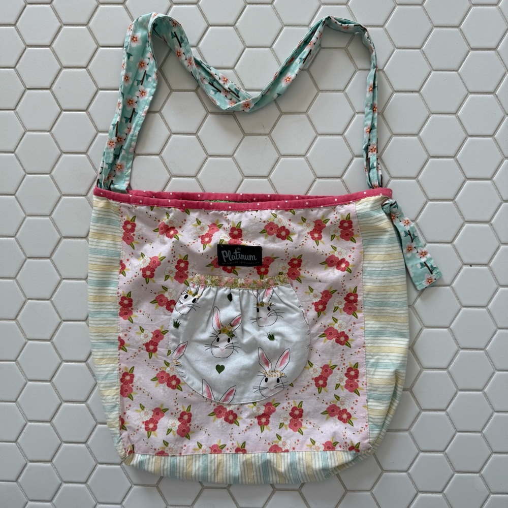 Floral Patchwork Shoulder Bag
